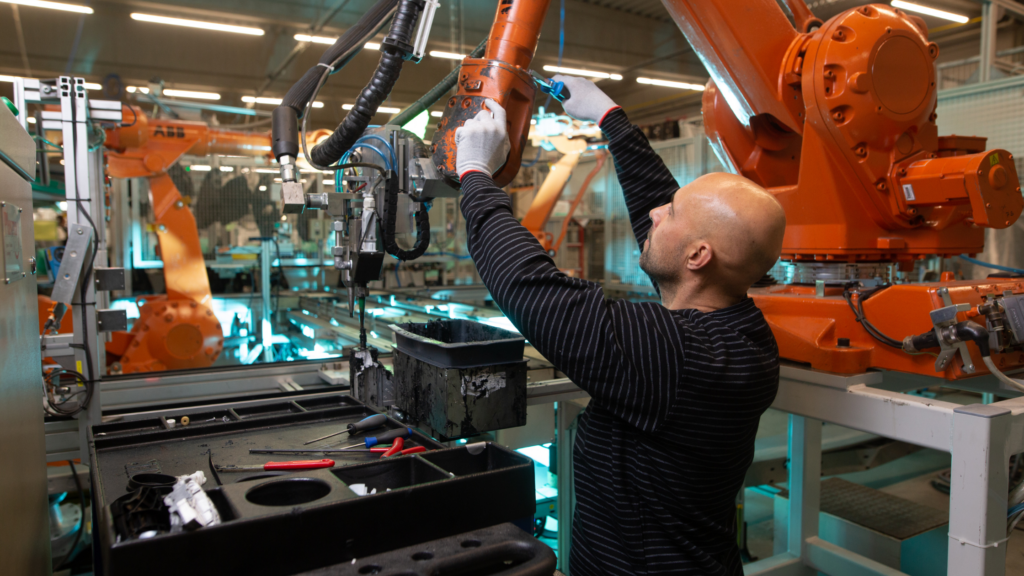 solar financing the automotive industry